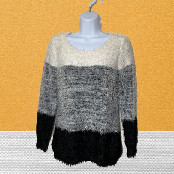 Elena Wang Soft Fuzzy Sweater Size XS - Picture 1 of 7